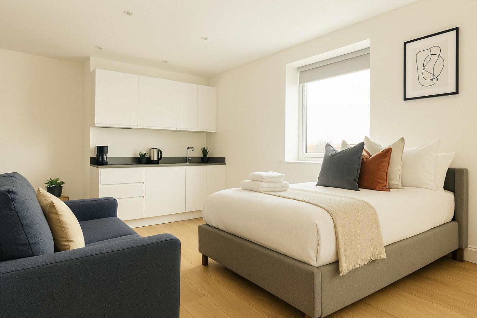 Bright Studio Flat - Walk To River Thames & Kingston Town Surbiton Екстер'єр фото